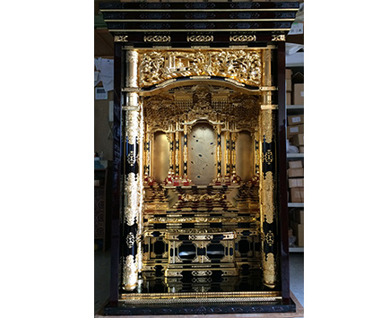 黒檀仏壇｢源氏香｣18巾53号